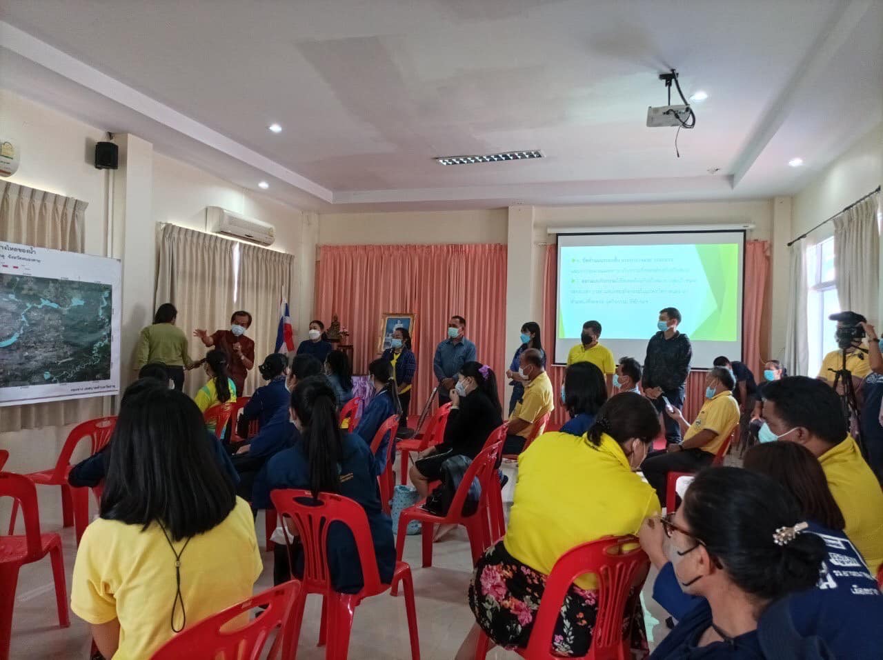 เทศบาลตำบลวัดธาตุ ได้ทำโครงการอารยเกษตรสืบสานรักษาต่อยอดตามแนวพระราชดำริเศรษฐกิจพอเพียงด้วยโคก หนอง นา แห่งน้ำใจและความหวังสู่เทศบาลตำบลวัดธาตุ ในวันที่ 9 - 11 พฤษภาคม 2565 ณ ห้องประชุมสภาเทศบาลตำบลวัดธาตุ