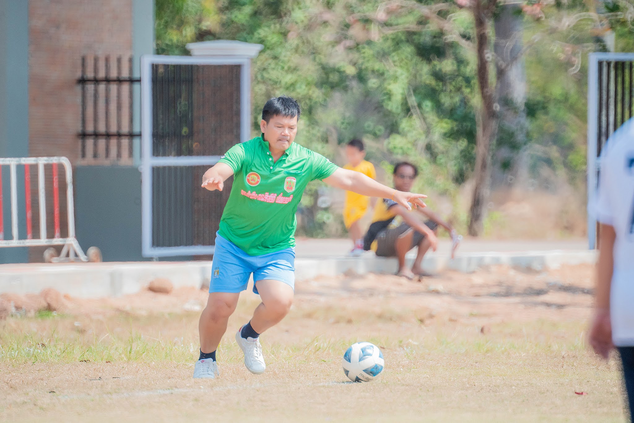 ภาพที่ 11